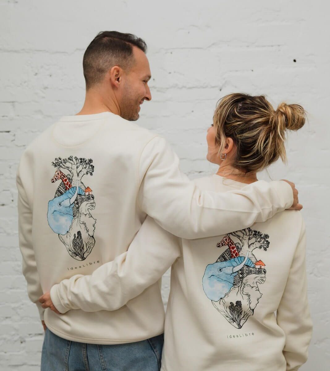 Sudadera by Lilian Urquieta